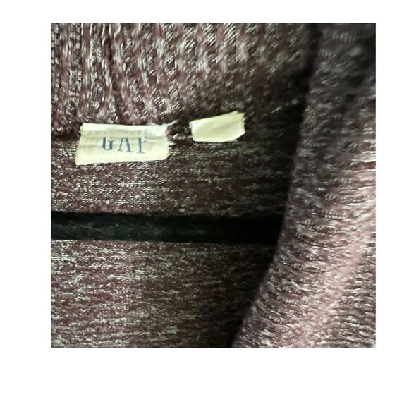 Grey and Burgundy Gap Sweater and Jogger Set Size M - Picture 9 of 10